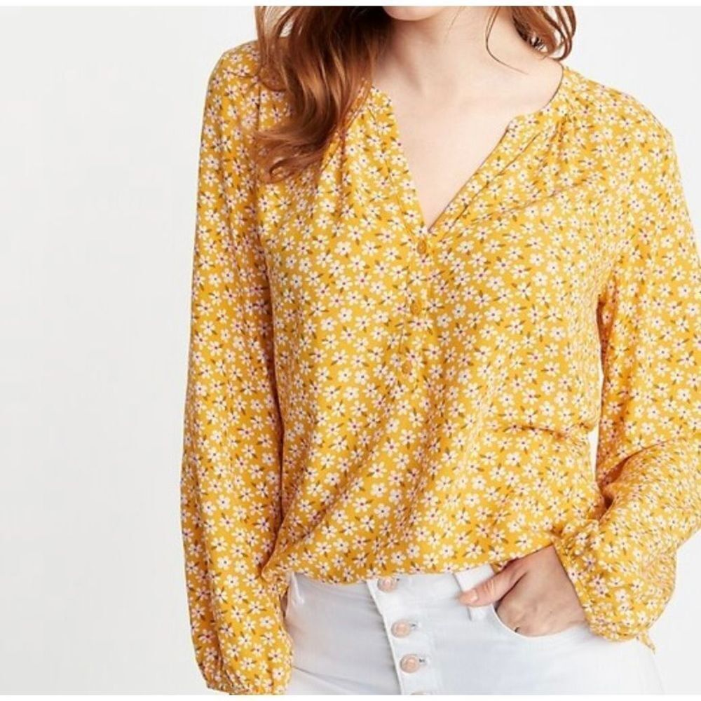 Old navy women’s cottage, core ditzy, Daisy, Floral, Blouse size large